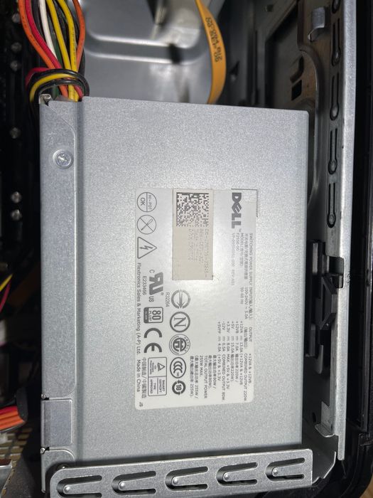 Unitate pc Dell + monitor Dell 17 inch