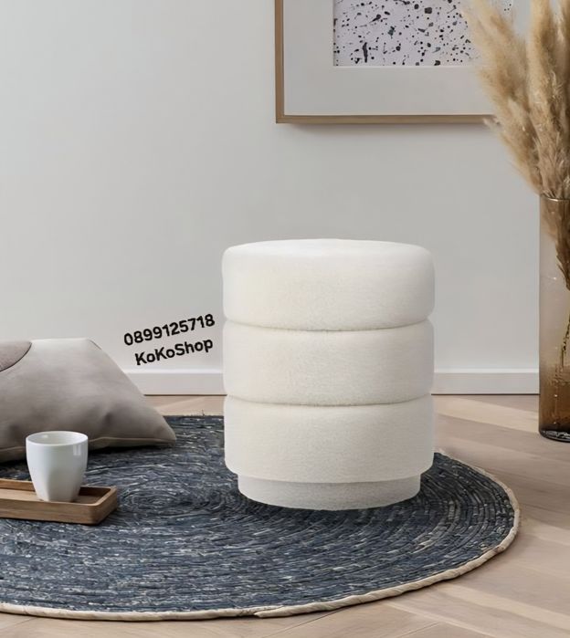 Бяла табуретка-32х42 см./мека табуретка/бял пуф