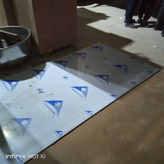 Нержавейка лист 304/0,6 матовая со склада Китай