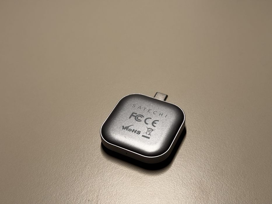 Incarcator/dock/suport Satechi Apple Watch