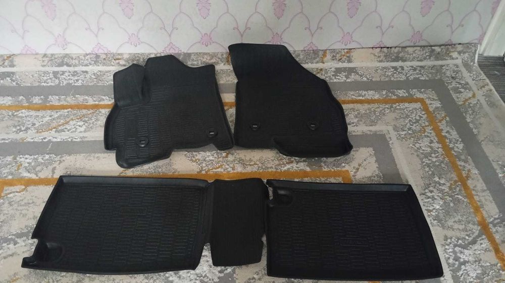 Срочна полик сатамын