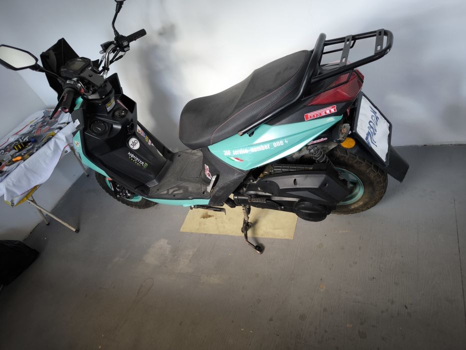 Скутер продам ухоженный