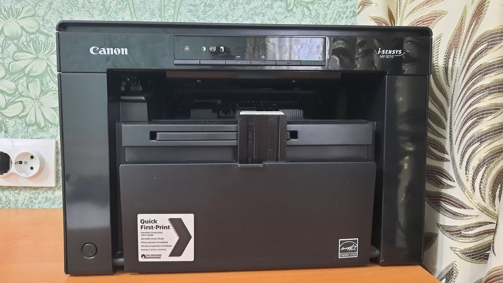 Продам принтер Canon3010