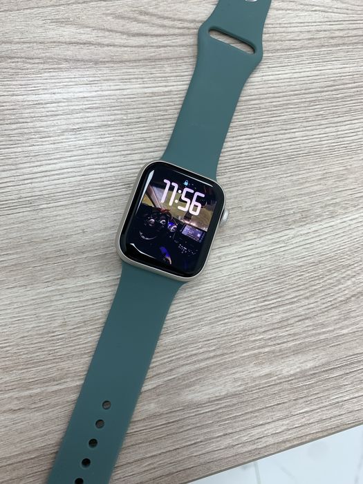 Apple watch SE 40мм