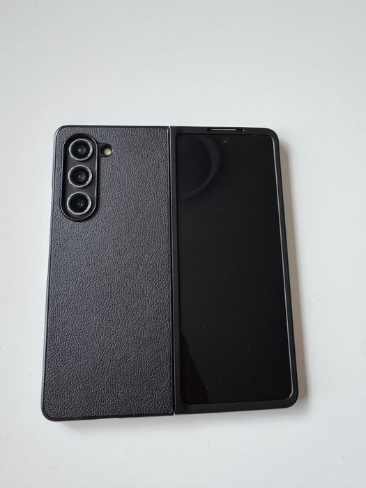 512 GB Samsung Galaxy Z Fold 5 - гаранционен