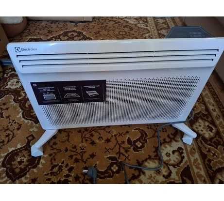 Конвекторный обогреватель Electrolux Air Heat +ДОСТАВКА