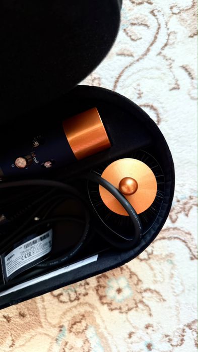 Dyson hs08 стайлер синий
