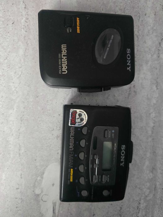 Lot 2 sony Walkman defecte