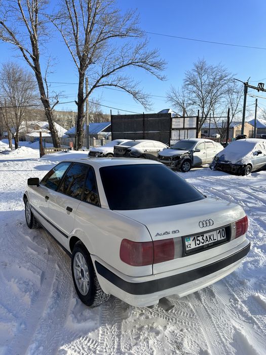 Audi 80 B4 2.0 Моно