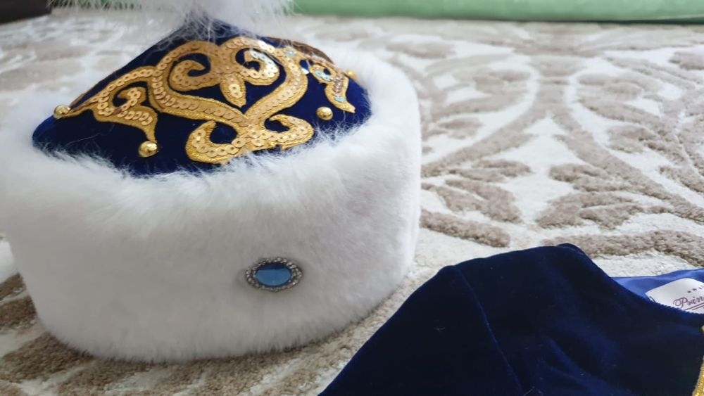 Продам  костюм детский