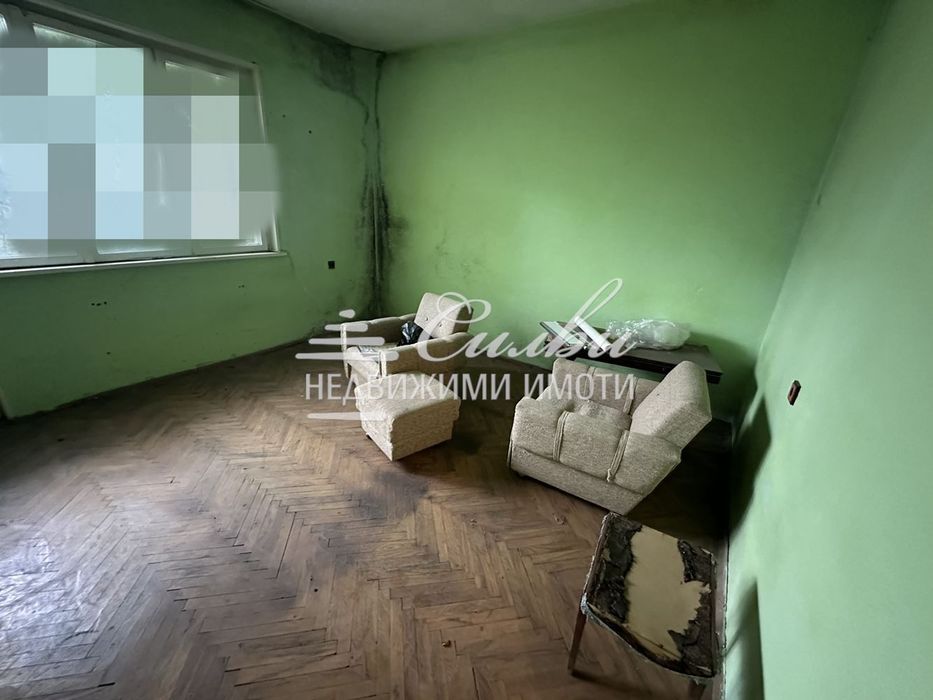 Продава се Тристаен апартамент в Шумен, Център - 75 кв.м за 1224 €/кв.м - Снимка #4