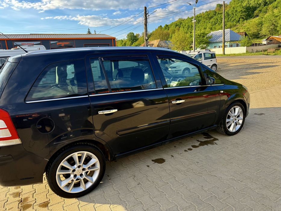 Opel zafira 1.7 CDTI