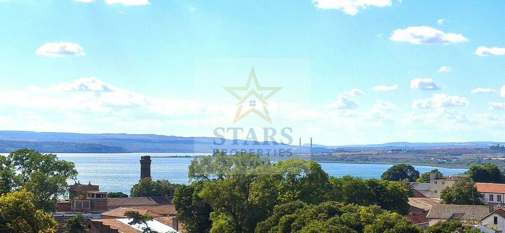 Панорамна Боксониера