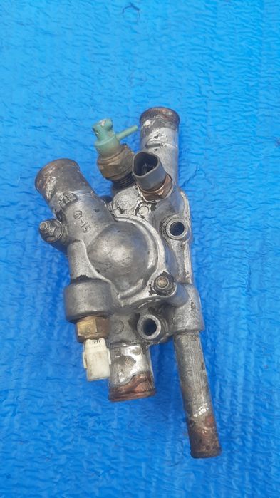 Корпус термостата 4E-FE 1.3