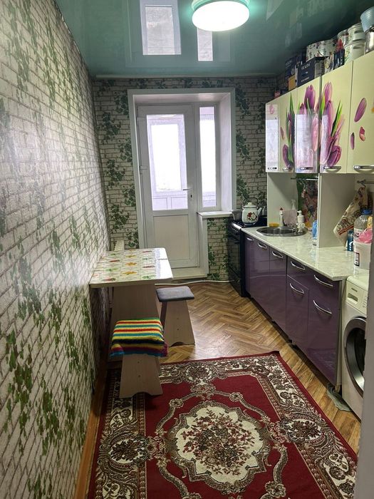 Продам квартиру двухкомнатная