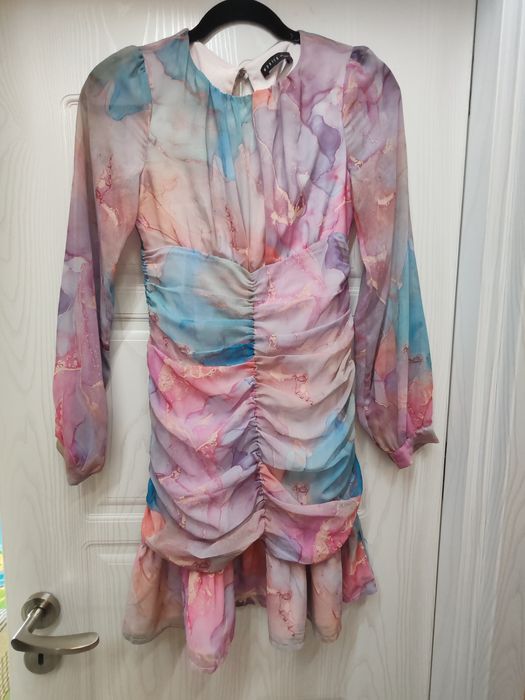 Елегантна рокля Mohito XXS