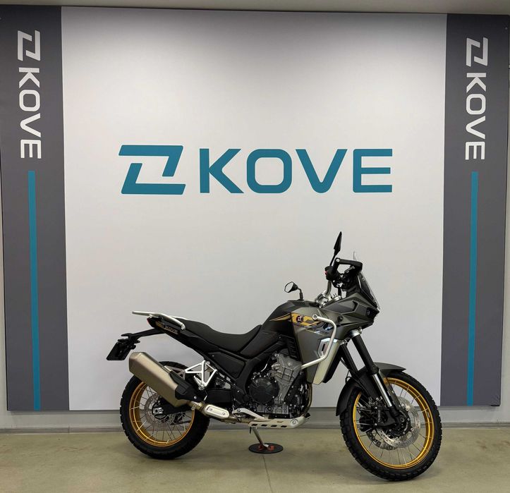 Motocicleta Kove 800 X PRO model 2026 - adventure, Rate !