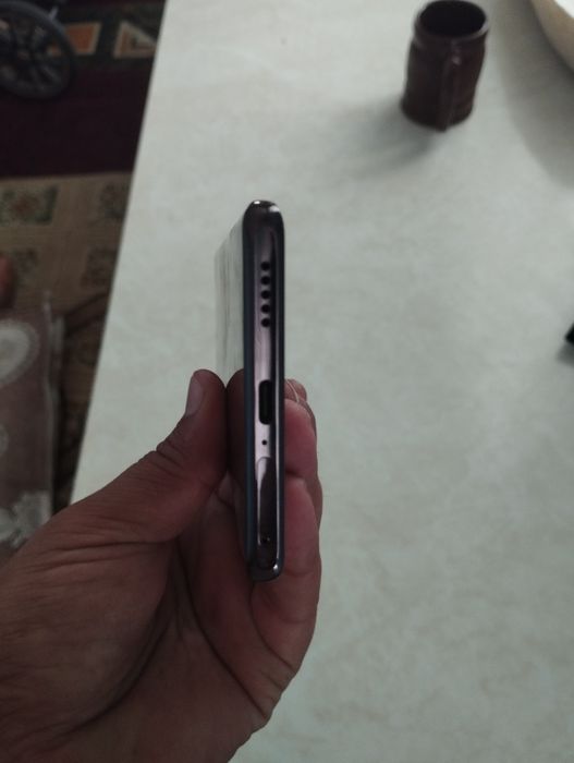 vivo V30e holati hali yengi