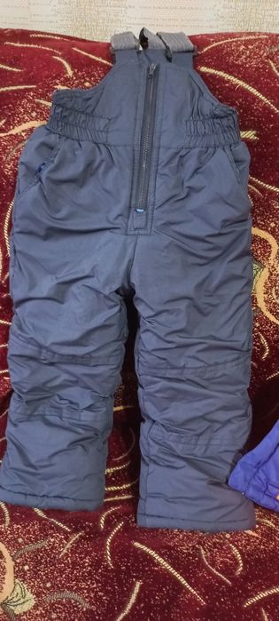 Продам детский комбинезон(куртка+штаны)