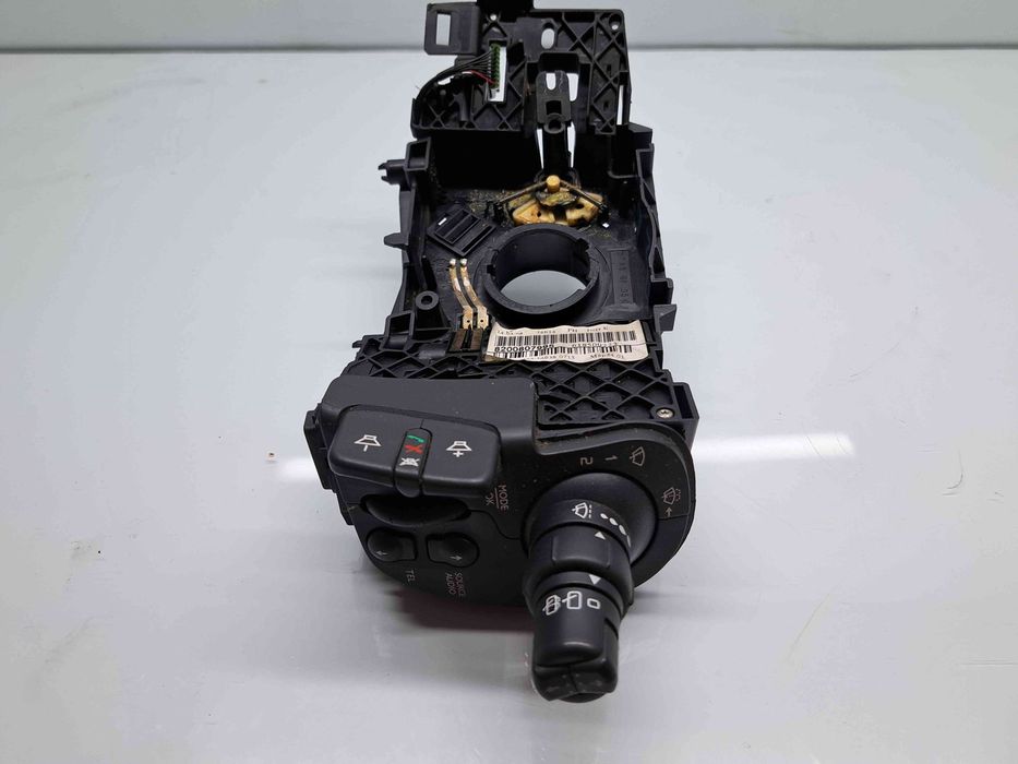 Maneta stergator Renault Scenic 2 [Fabr 2003-2008] 8200807995
