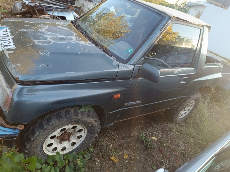 Витара  1'6 на части