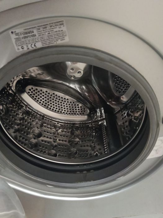 Продам стиральную машину автомат
