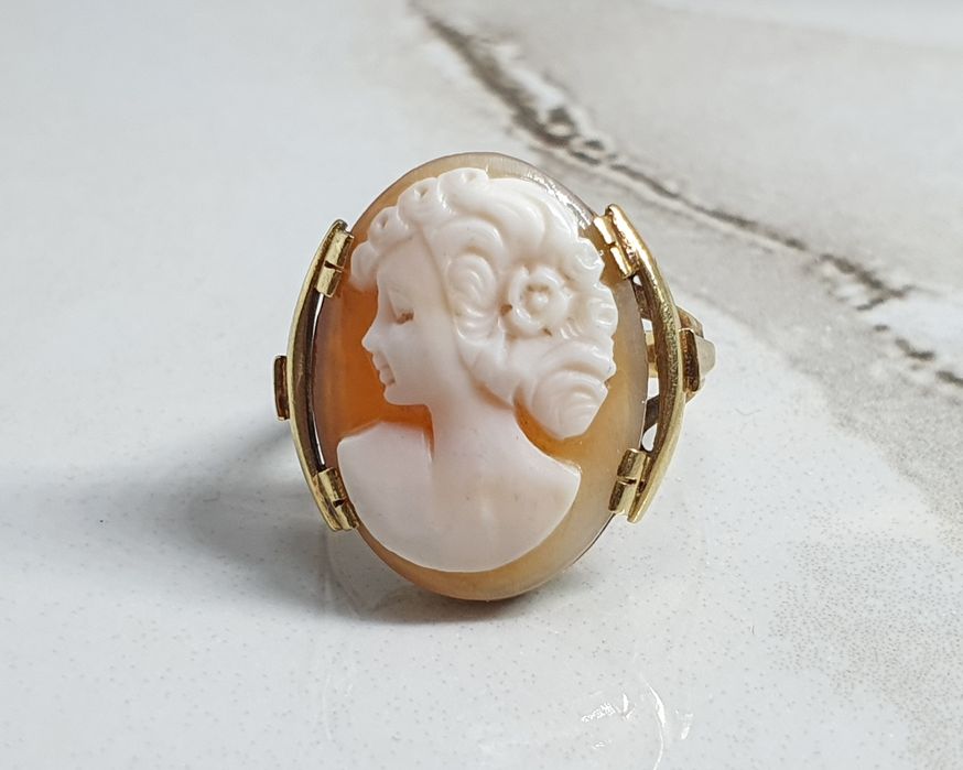 Inel vintage din aur de 14K cu camee – mărimea 55 – 4,95 g