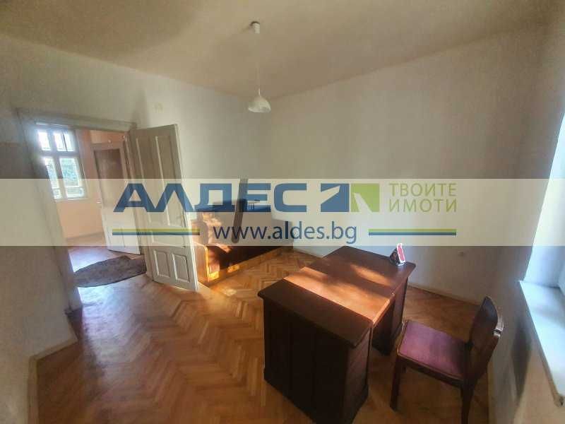 Многофункционална къща под наем в Лозенец до пл. Журналист!