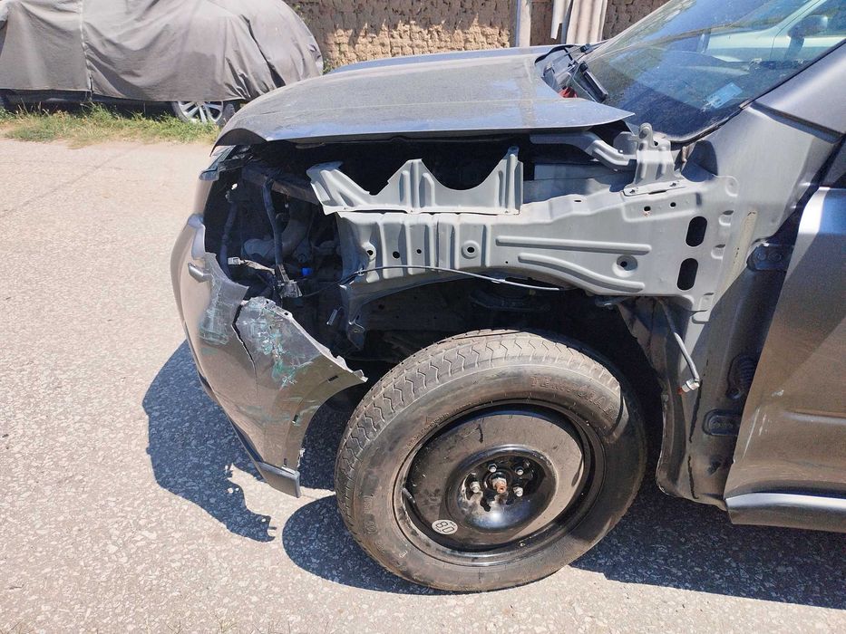 Nissan X-Trail T31 2.0 dci на части.
