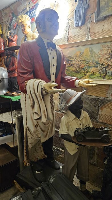 Колекционерски големи фигурки уникални изработки