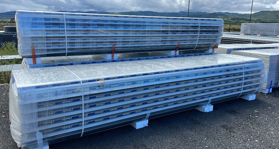 Panouri sandwich termoizolante din STOC