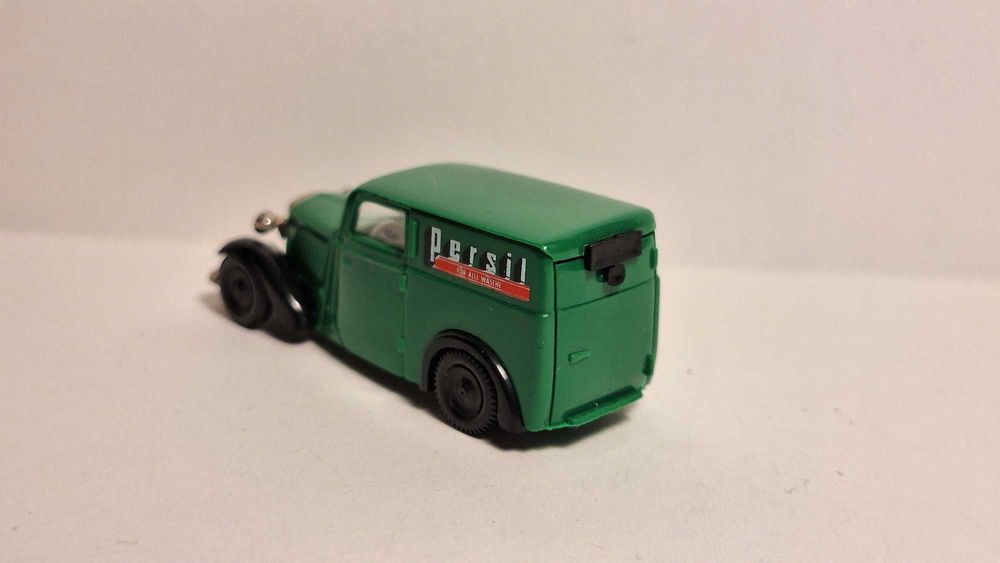 Камиончетa модели 1/87