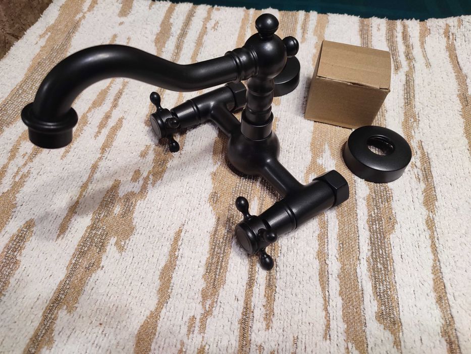 Ретро черен смесител
Ретро черен смесител