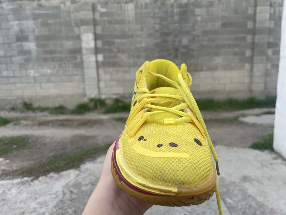 Баскетбольные кроссовки