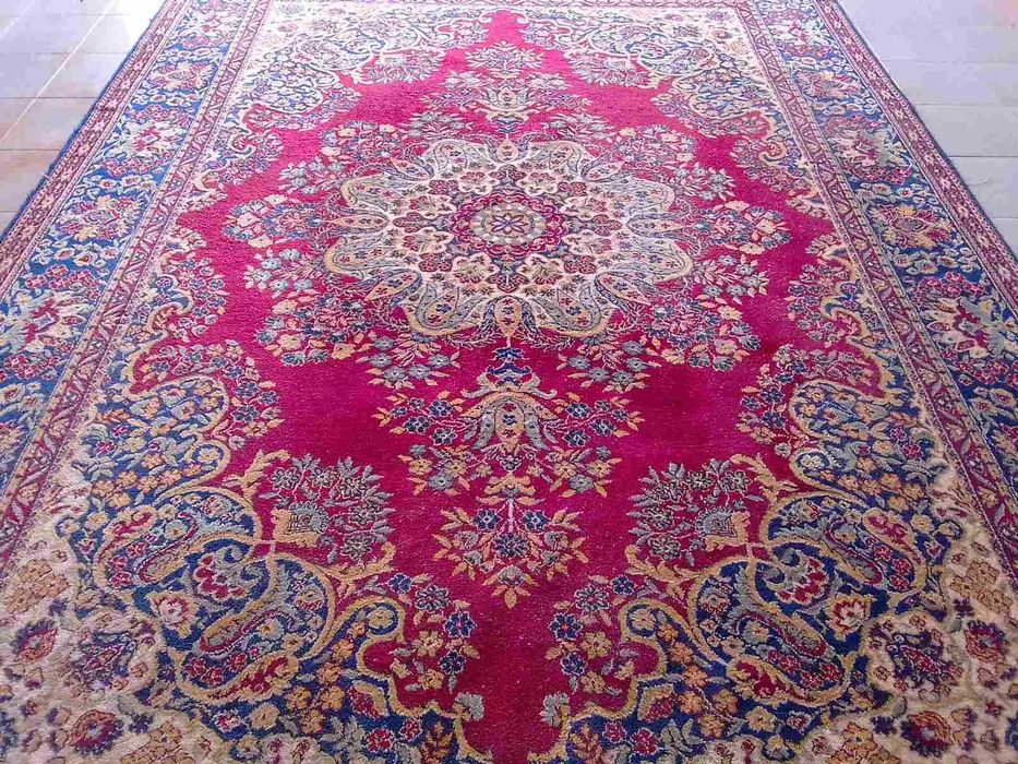 Голям  килим  3, 50 ×2,50 см