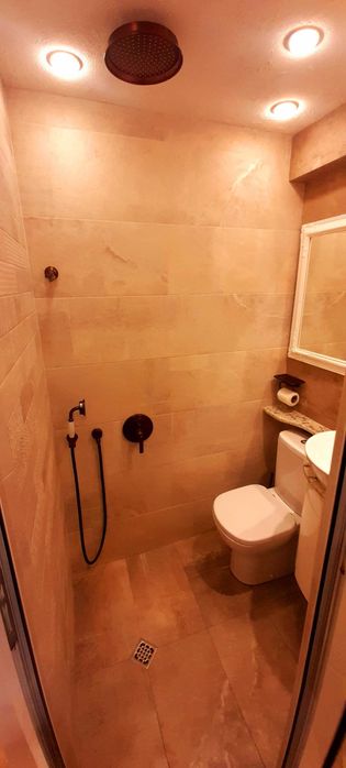 Под наем луксозен едностаен център