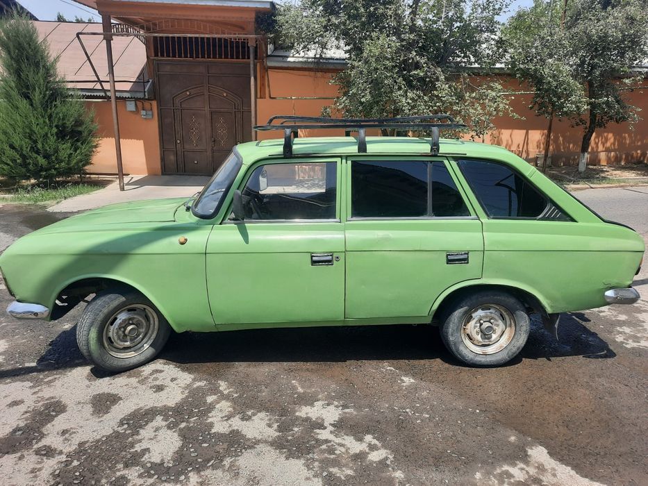 Kombi sotiladi
1989 йил

Прабеги номалум

Газ 4 йил булди куйилганига