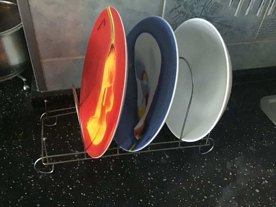 Подставка для тарелок металлическая