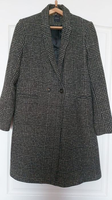 Продам демисезонное пальто 52 раз