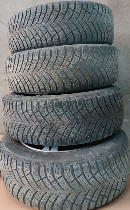Продам шины MICHELIN
