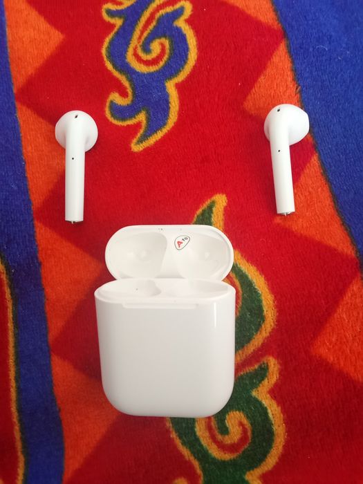 Наушники белые б/у