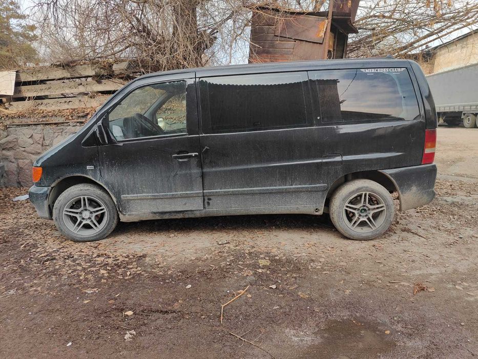 Mersedes Vito минивэн 2003 г.