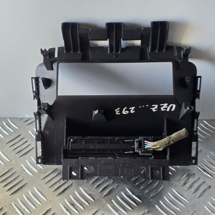 Rama display afișaj bord cu buton avarie Opel Astra J Facelift