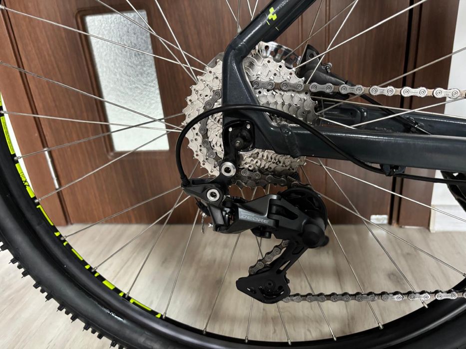 Bicicleta Cube Aim Pro 29