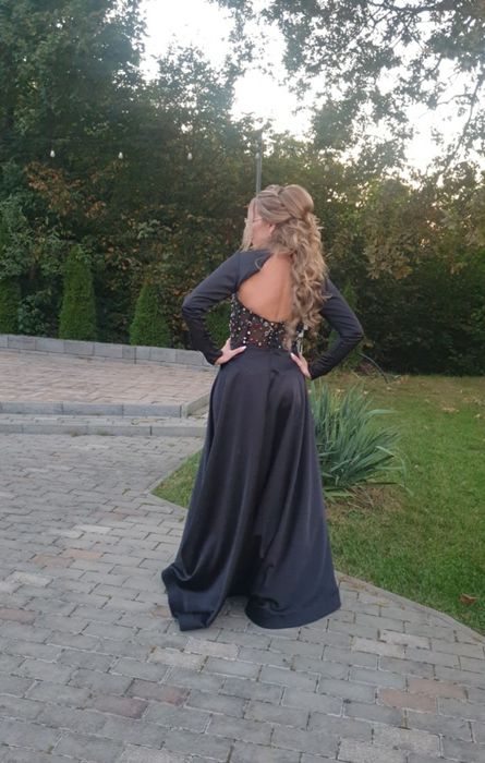 Vând rochie gala , de ocazie