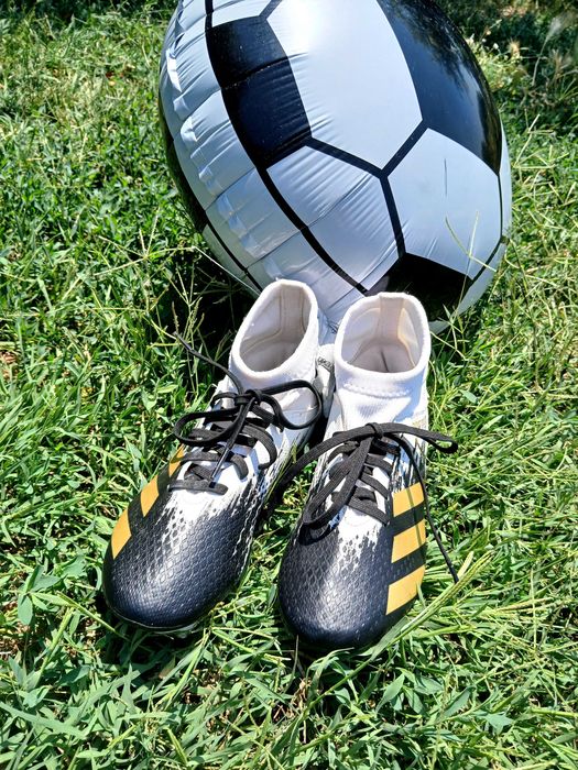 Детски бутонки ADIDAS PREDATOR 20.3 SG- 35.5