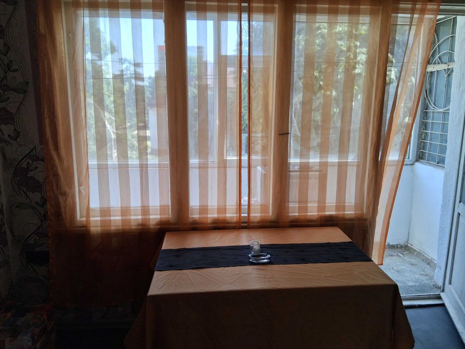 Дава се под наем Двустаен апартамент в Търговище, Център - 75 кв.м за 244.8 € - Снимка #6