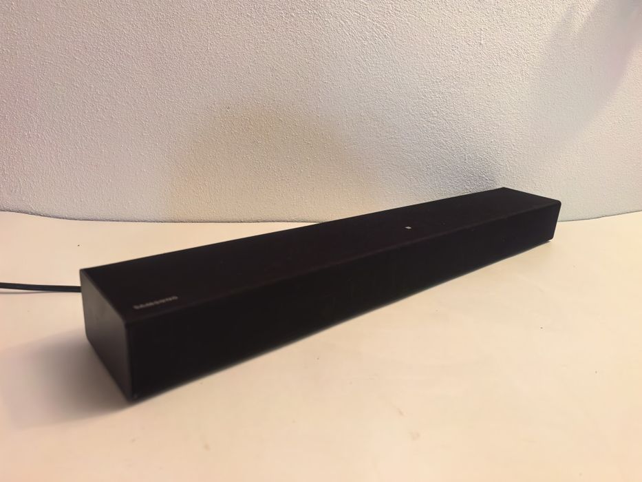 Soundbar Samsung HW T400 XE cu bluetooth NFC USB Optical AUX