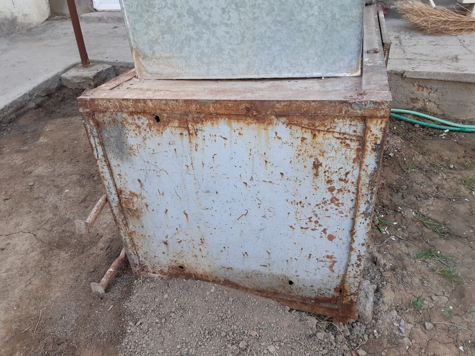 Темир яшшик сотилади