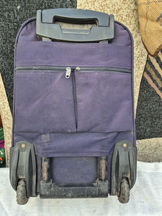 Чемодан,сумка дорожный